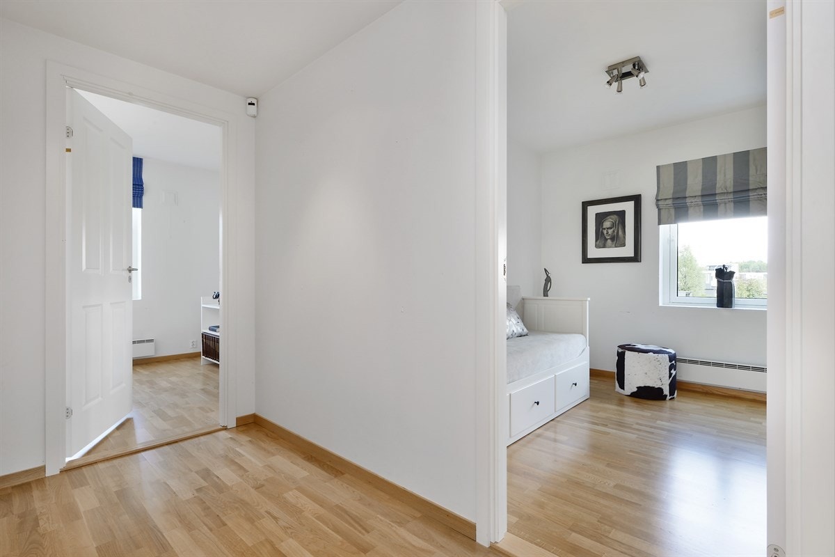 Gang med inngang til soverom 2. Galleribilde