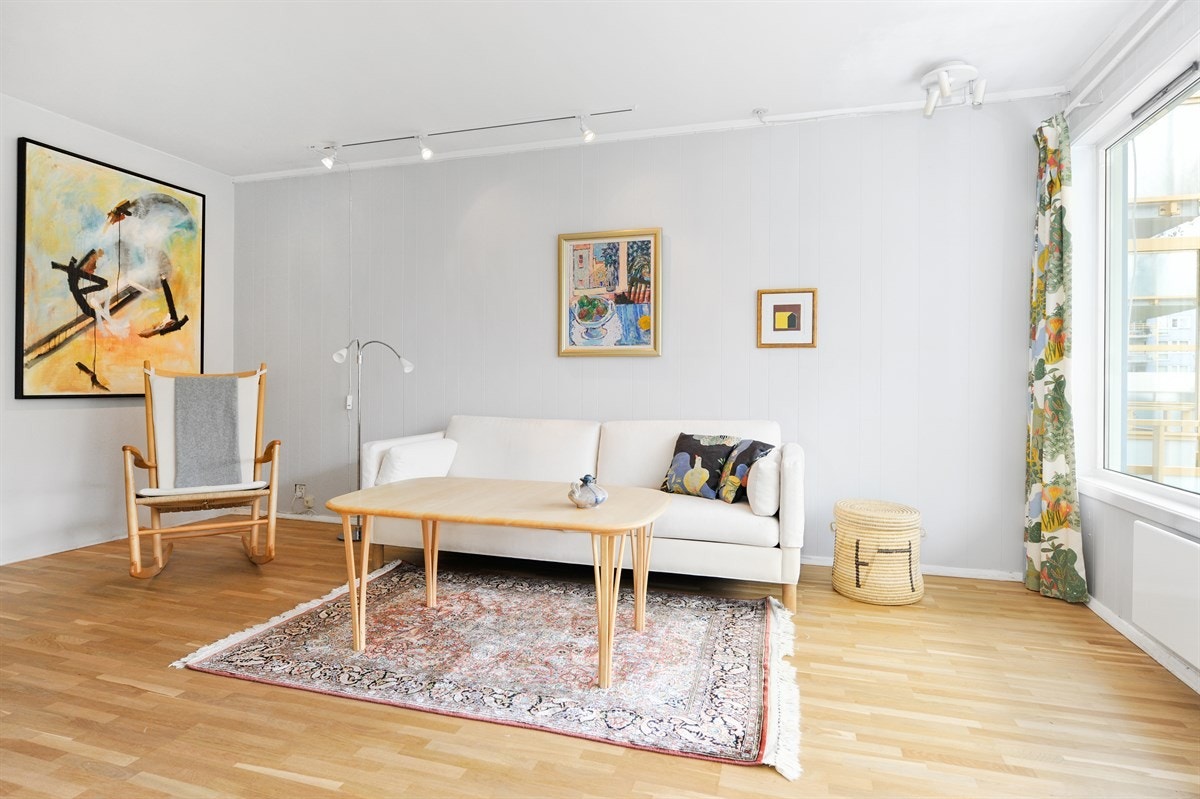 Stue - enkel å møblere Galleribilde