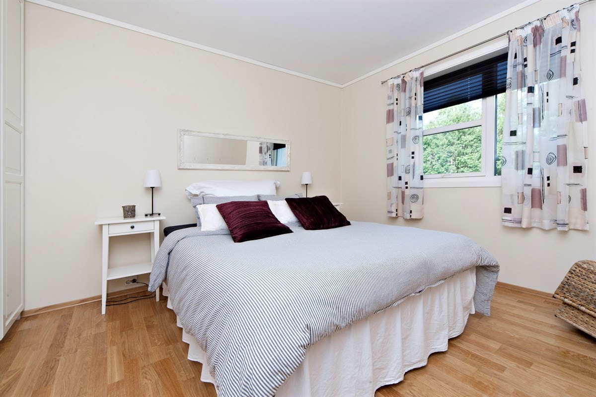 Soverom 1, 2. etasje Galleribilde