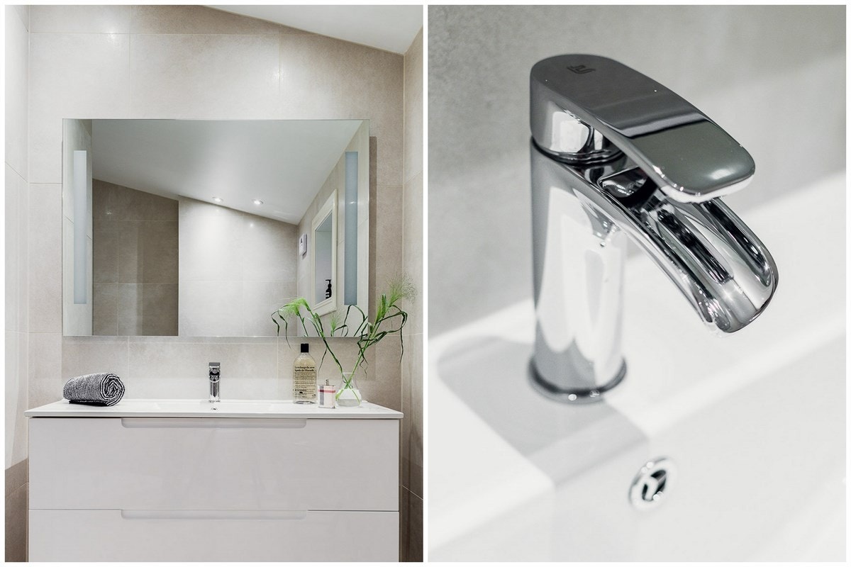 Her starter du dagene i moderne omgivelser, på et bad som er helhetlig innredet med påkostede baderomsmøbler. Galleribilde