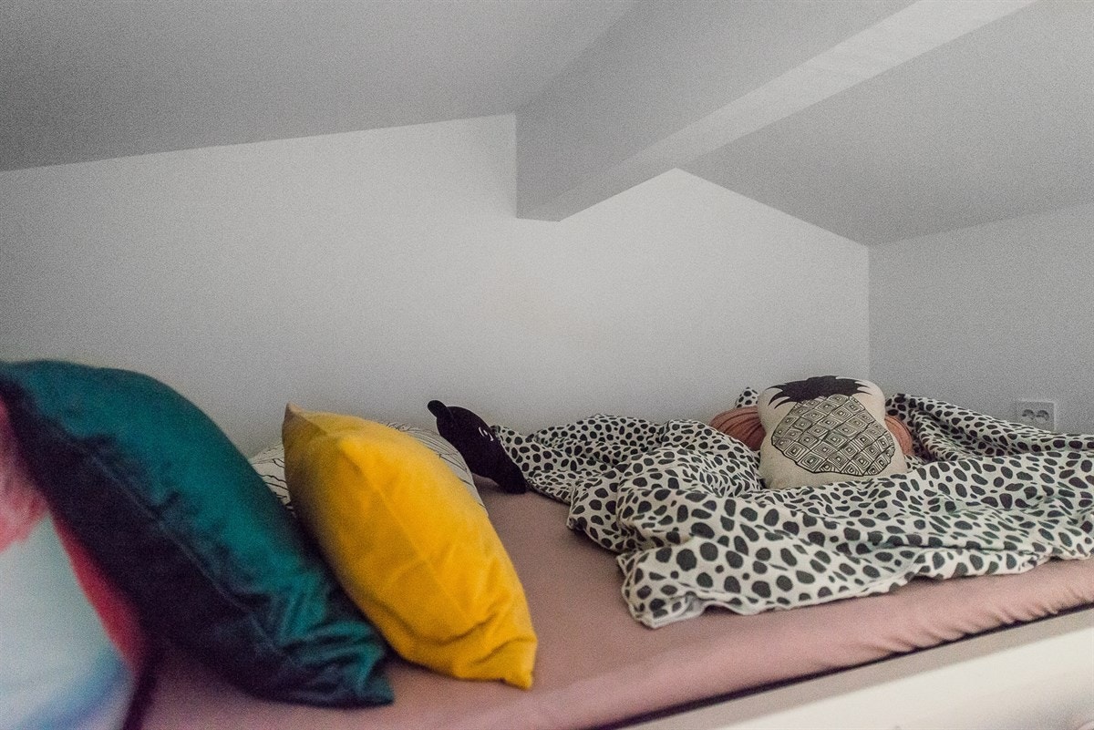 Ett av soverommene har i tillegg egen hems. Galleribilde