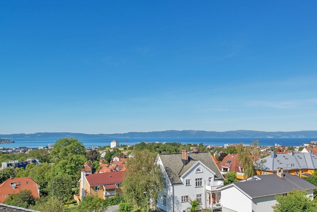 Området er å anse som et av Trondhem mest populære boligområder med sentral, men tilbaketrukket beliggenhet. Galleribilde