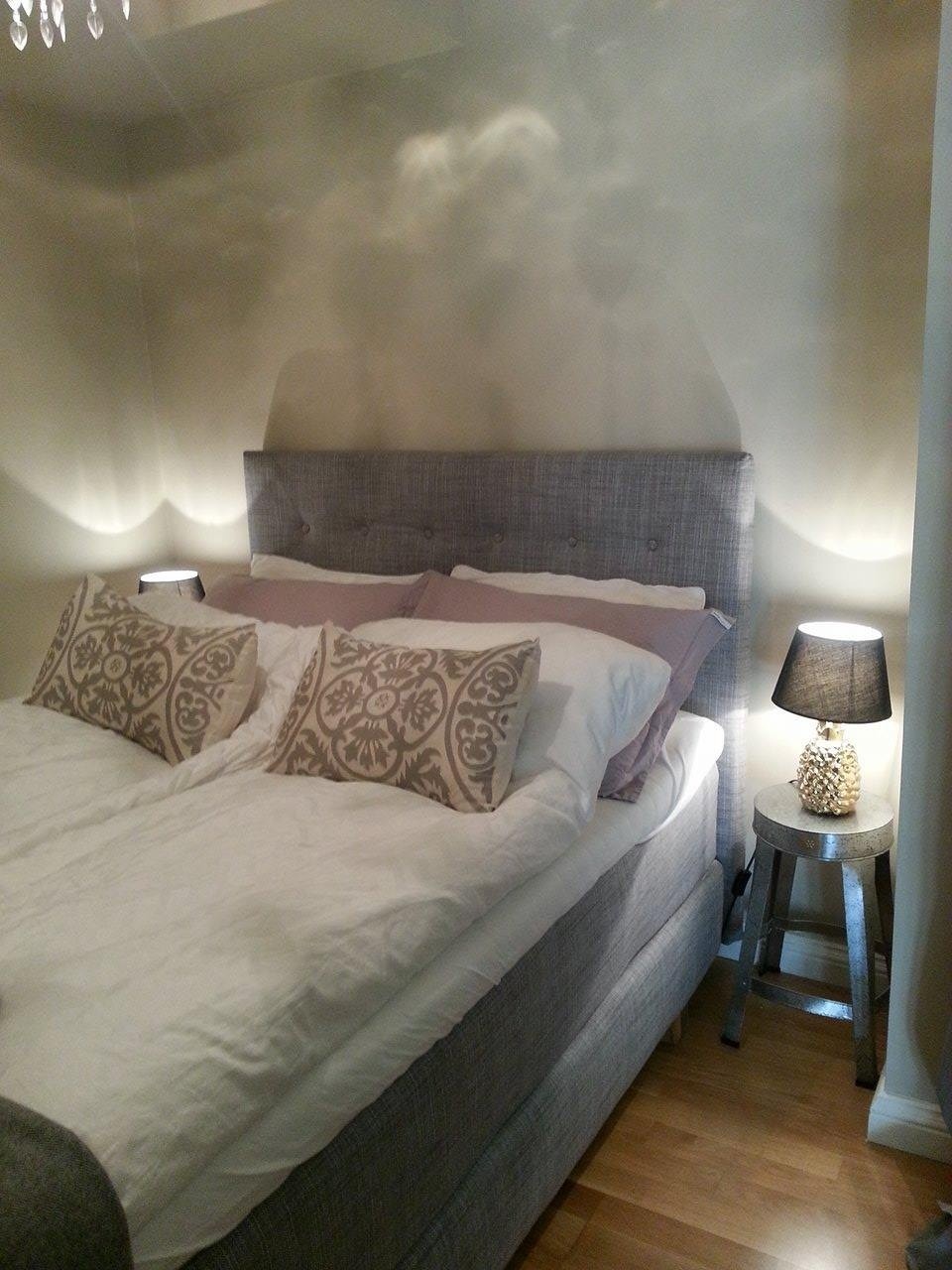 Sovealkove, møblert Galleribilde