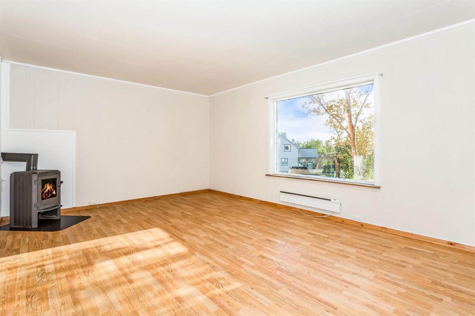 Stue i nr. 16. Galleribilde