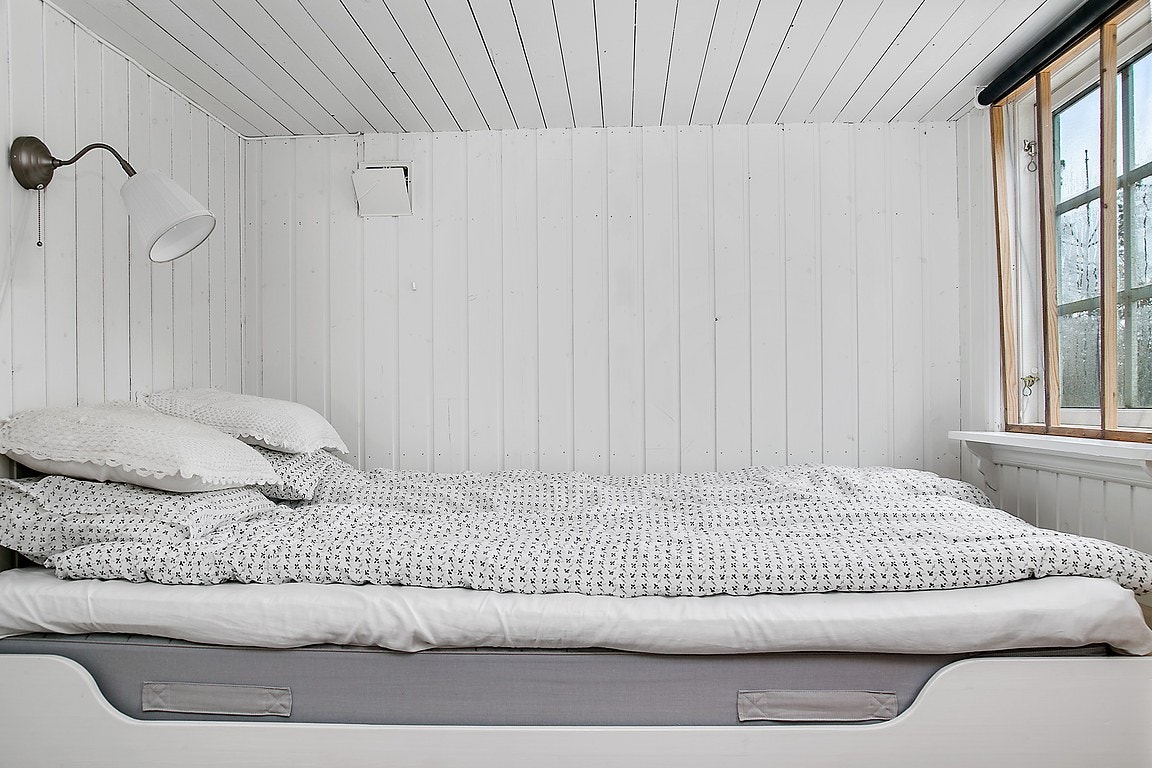 Sovrum i gäststuga Galleribilde