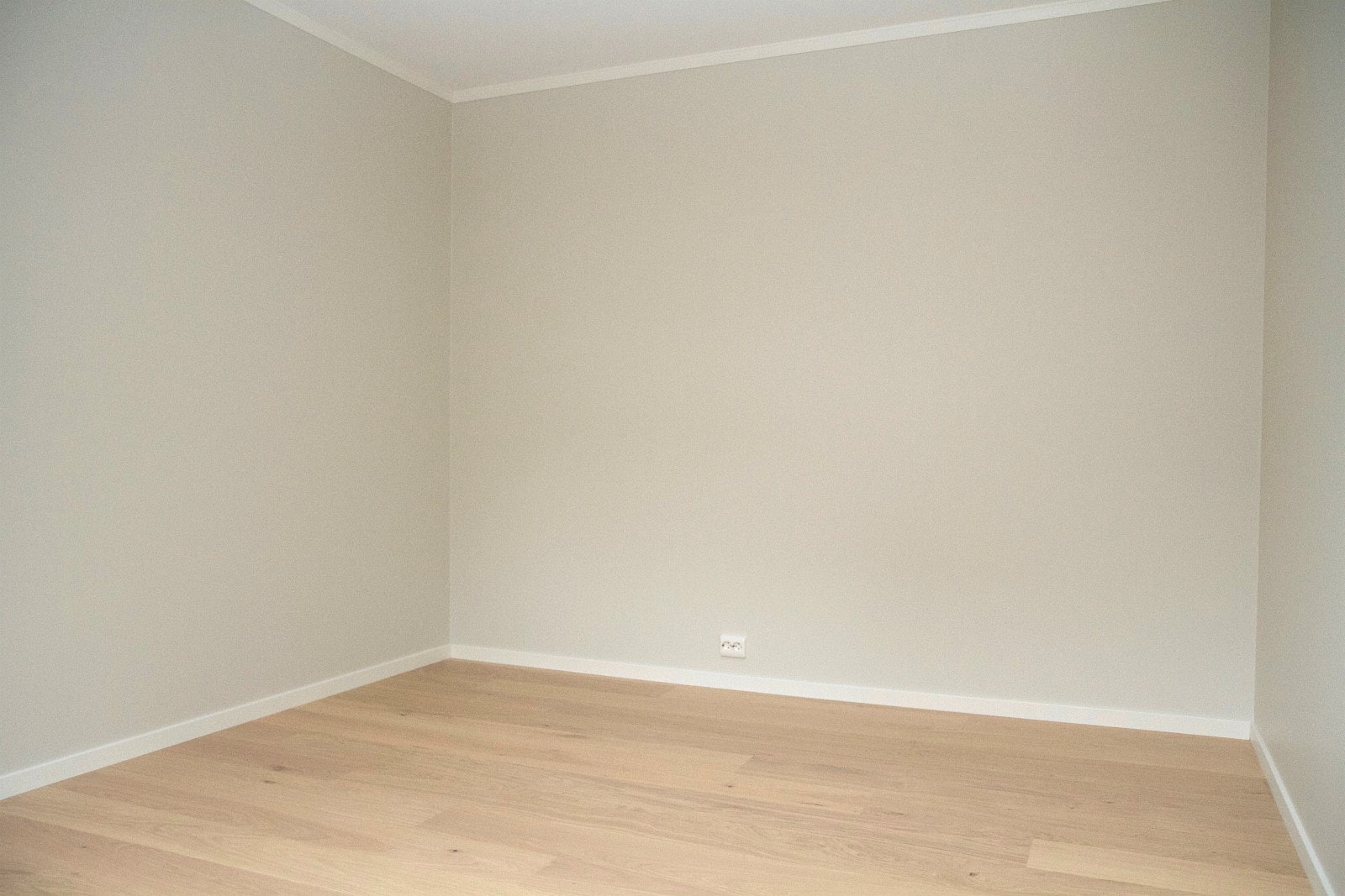 Romslig soverom på ca 12m2 Galleribilde