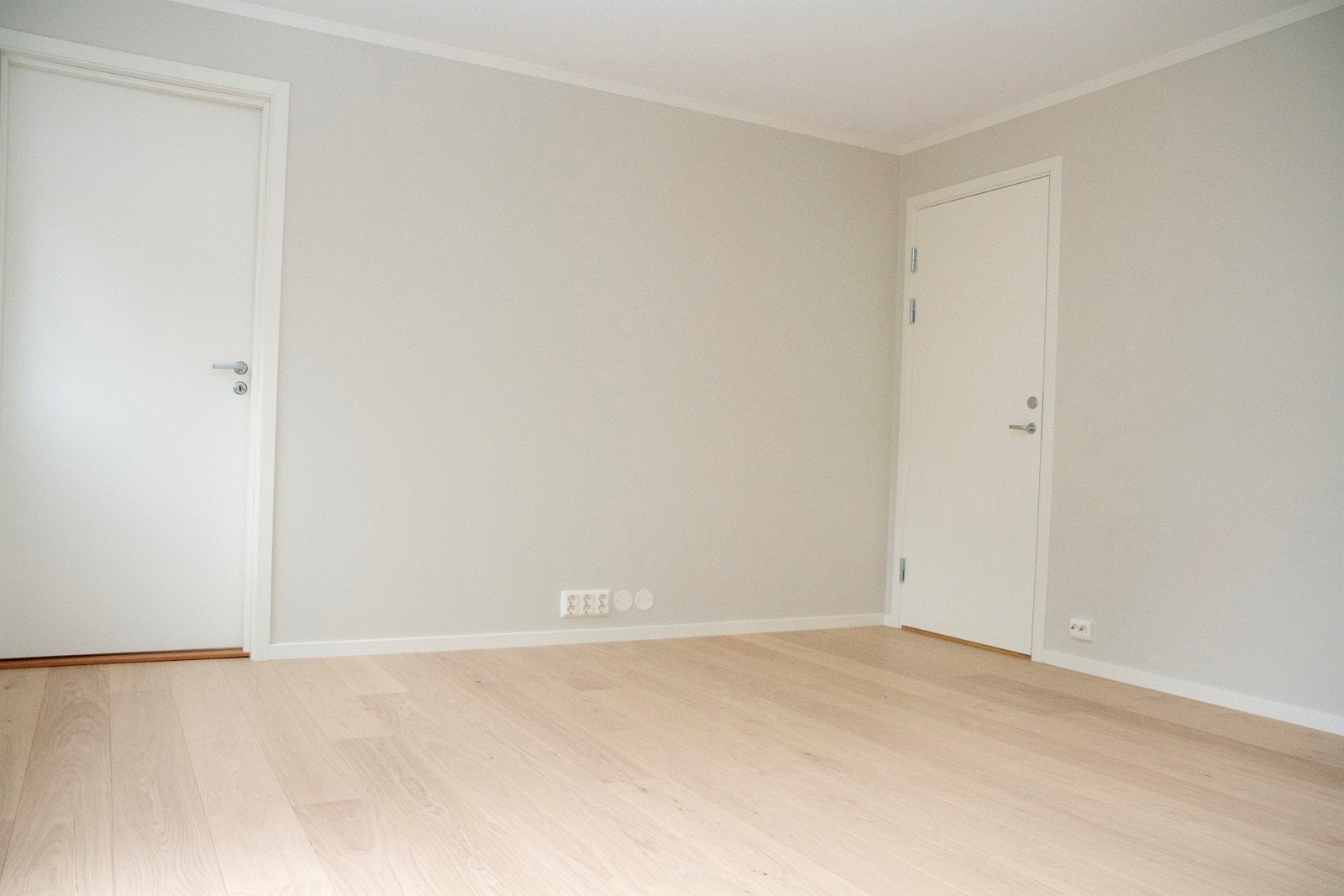 Romslig stue/kjøkken på ca 20m2 Galleribilde