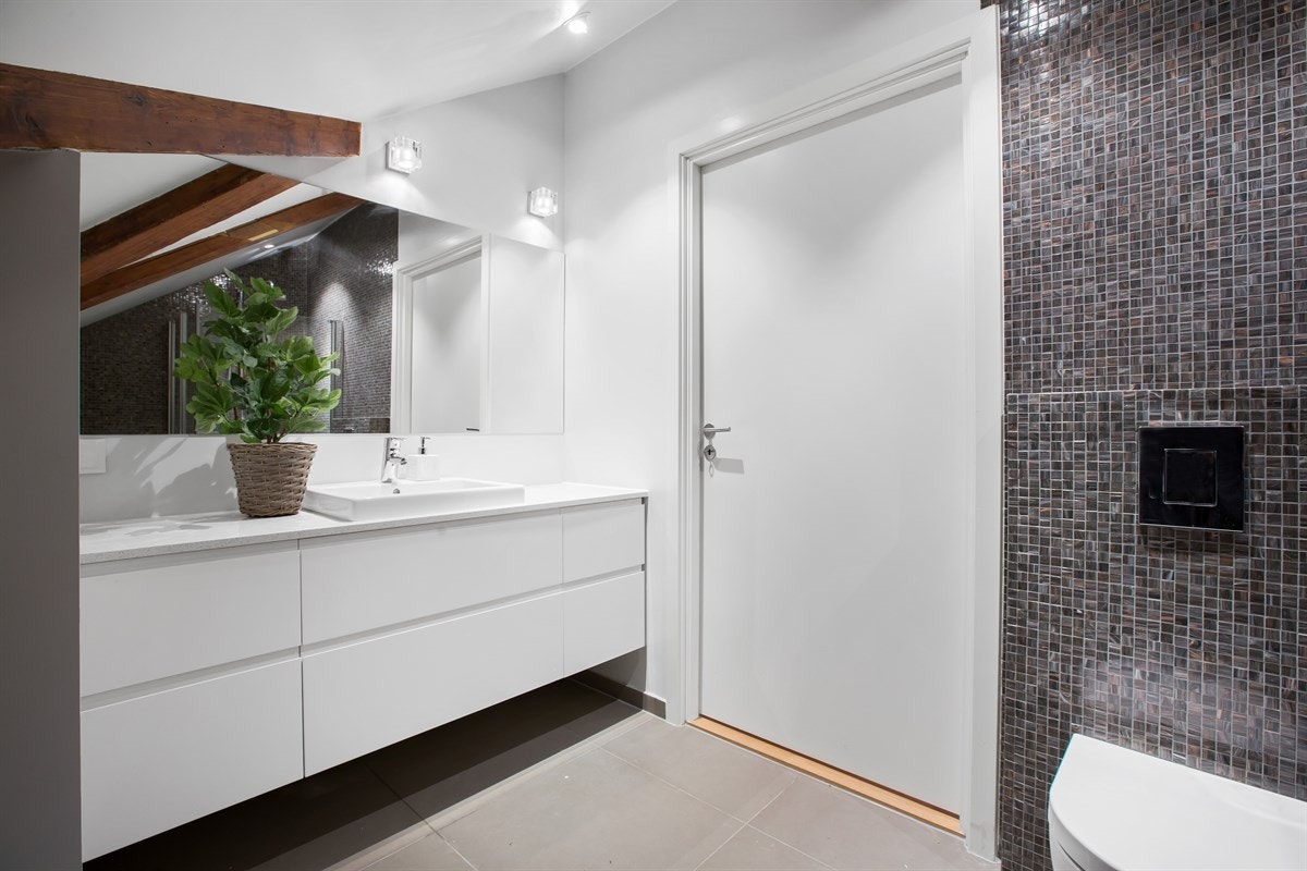 Pen baderomsinnredning Galleribilde