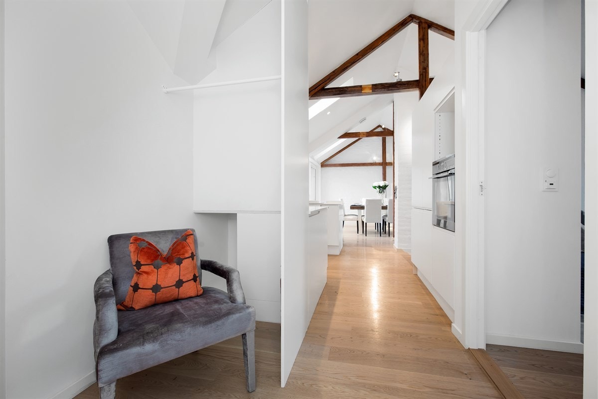 Hall med garderobeløsning Galleribilde