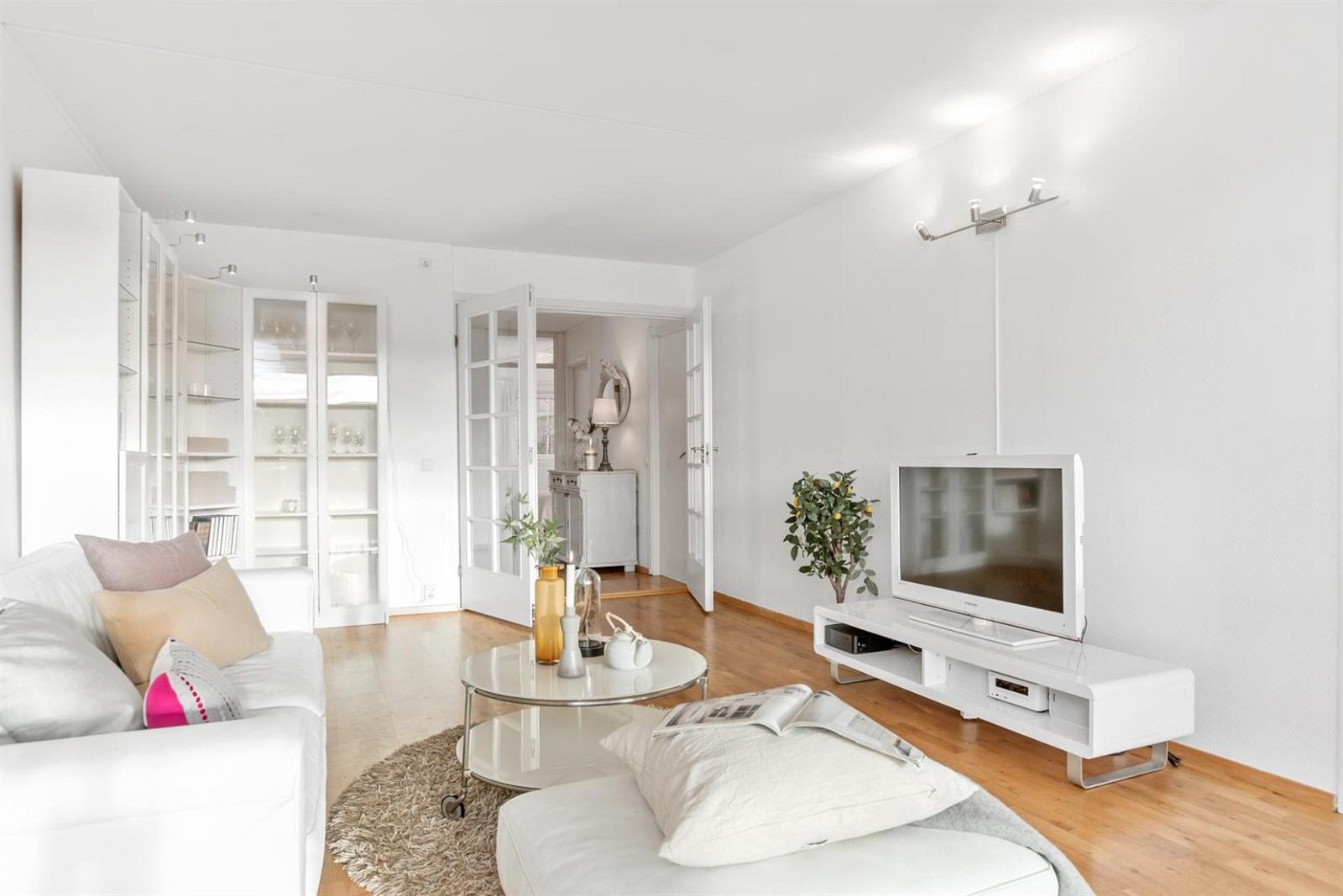 Hyggelig og lys stue. Galleribilde