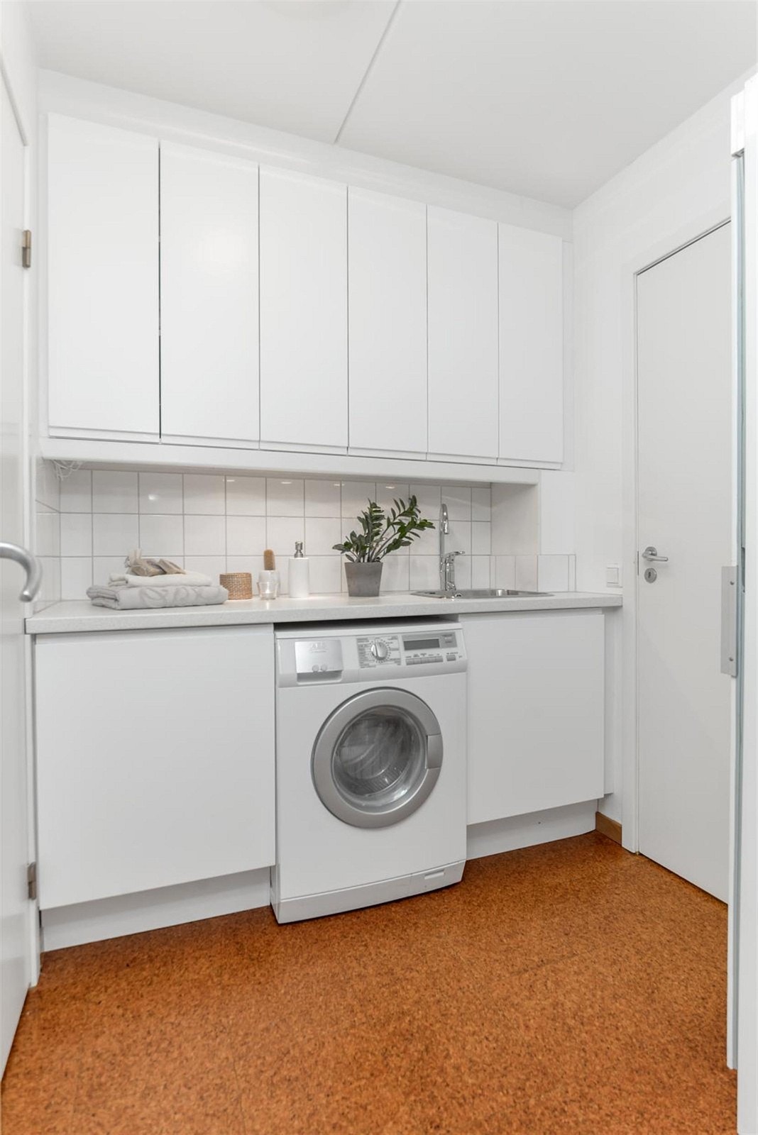 Praktisk med eget vaskerom. Galleribilde