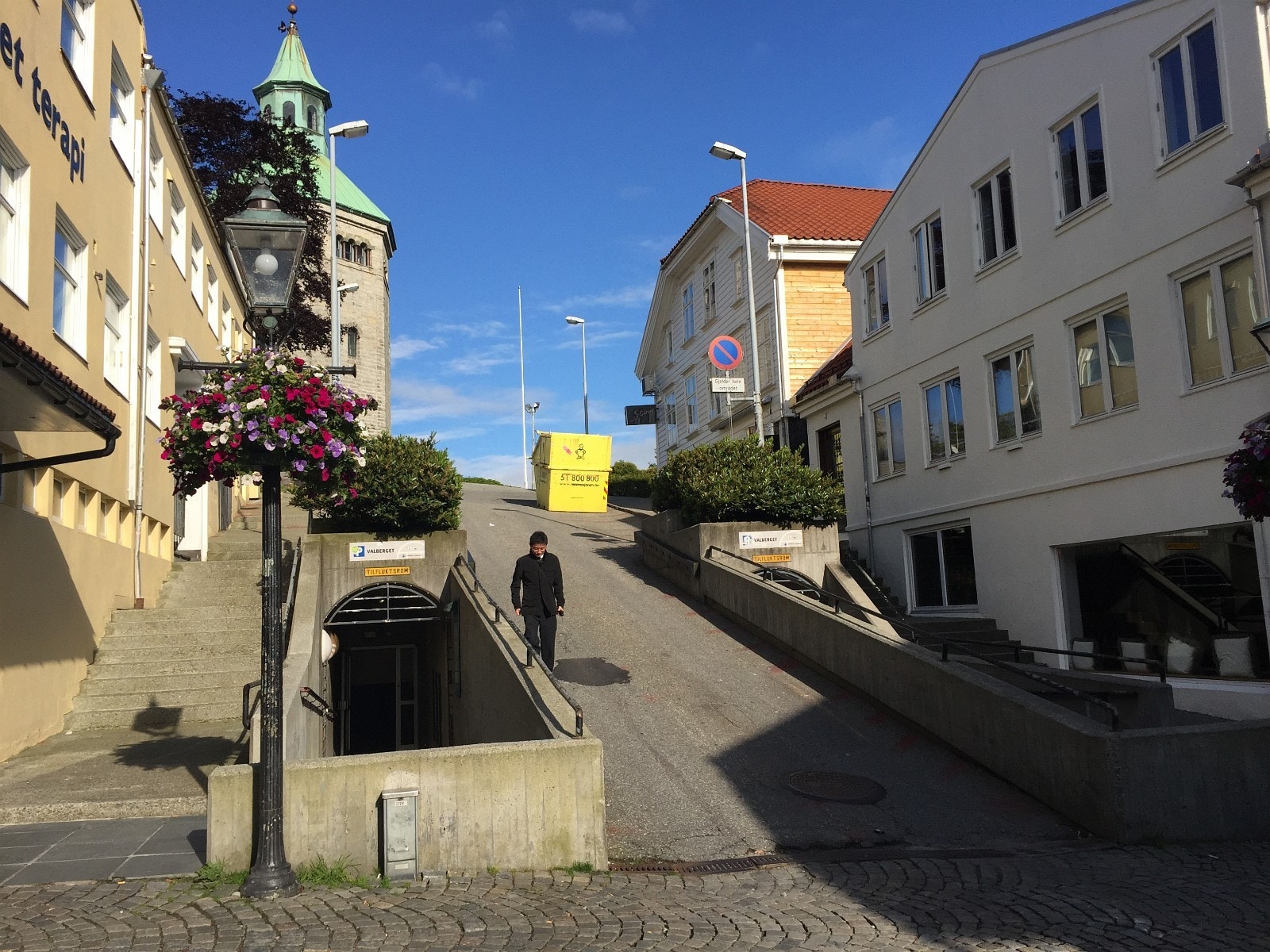 Krysset Kirkegata-Breigata Galleribilde