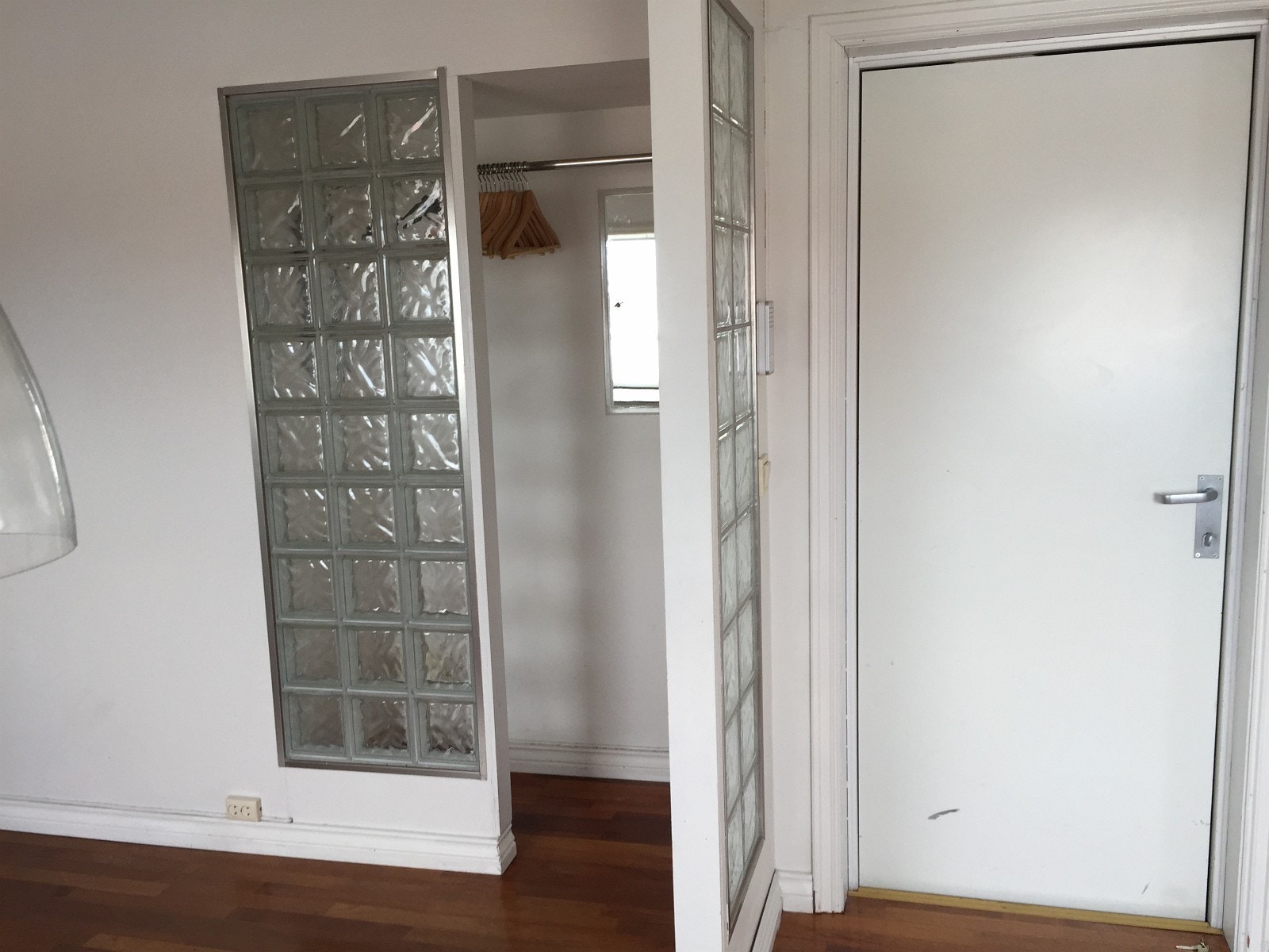 Inngangsparti Galleribilde