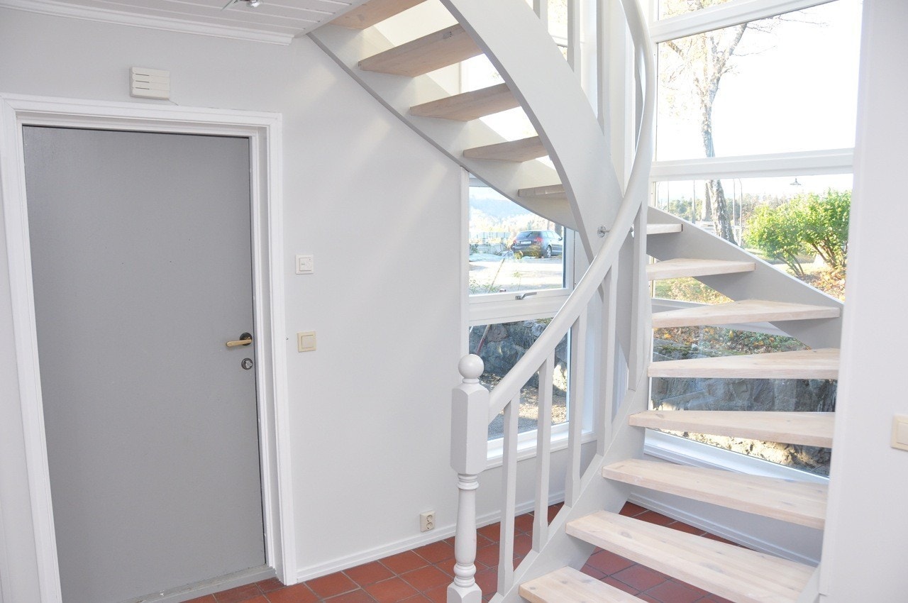 Hall og trapp Galleribilde