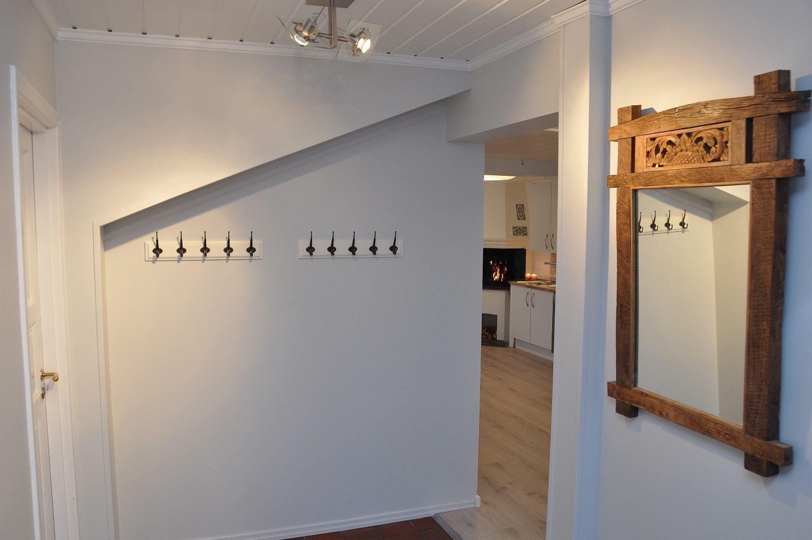 Gangen inn mot kjøkkenet Galleribilde