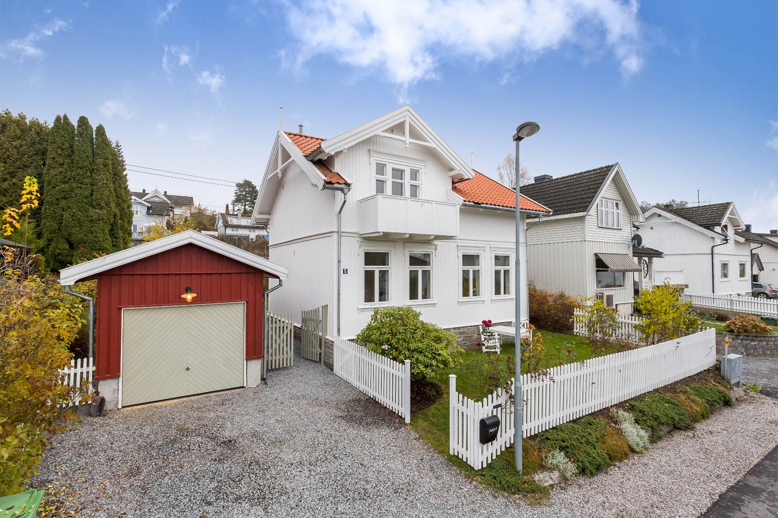 Elvevegen 5 Galleribilde