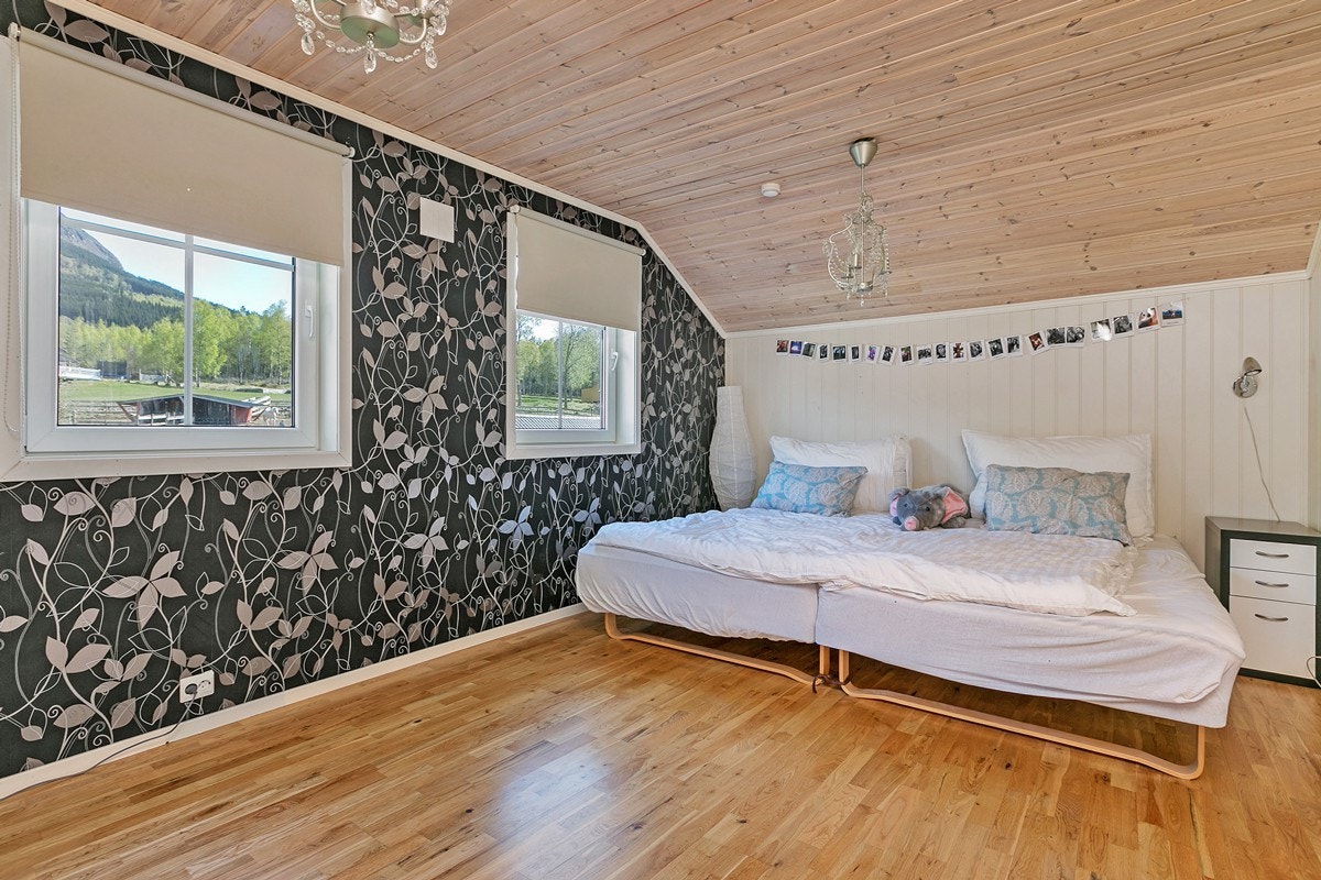 Soverom 1 2. etasje Galleribilde