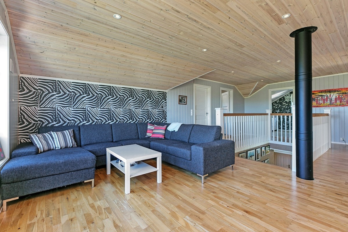 Loftstue Galleribilde