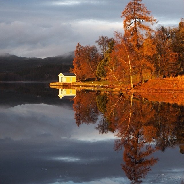 Badehuset på Bogstad Hovedgård er et av flere hyggelige steder å gå tur til. Galleribilde