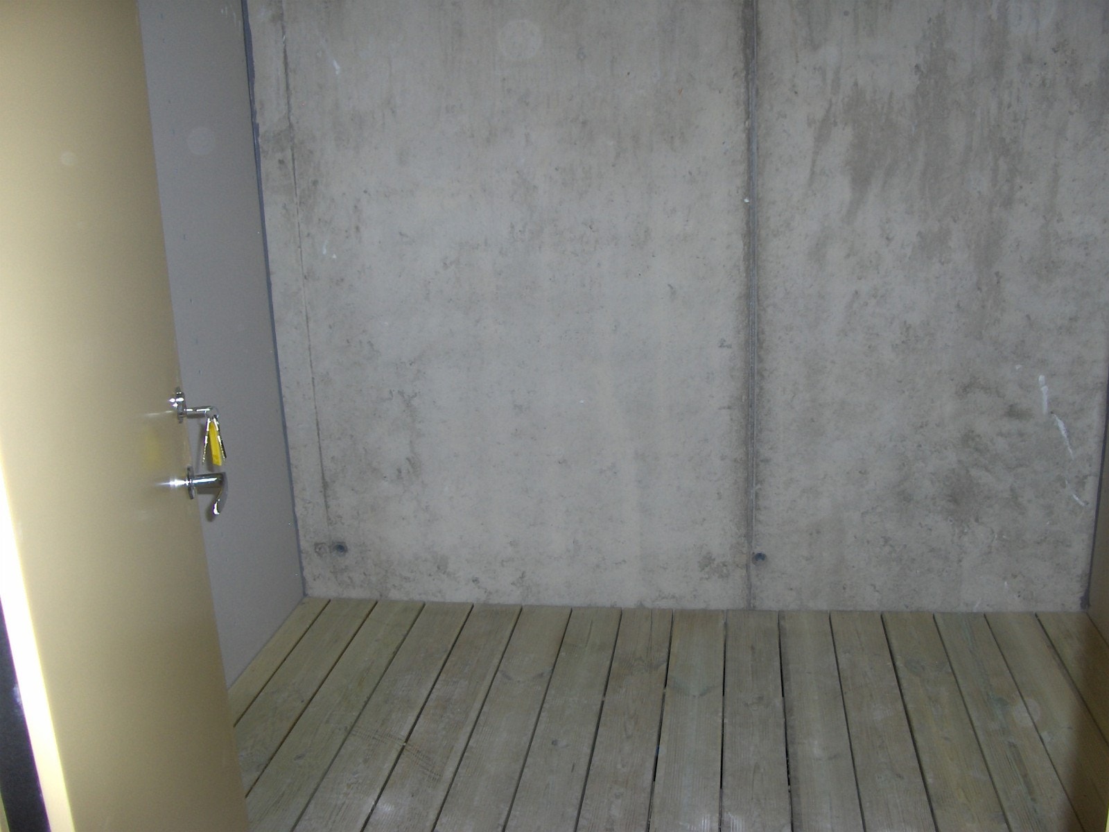 Låsbar utebod. I tillegg er det felles sykkelparkering i garasjen Galleribilde