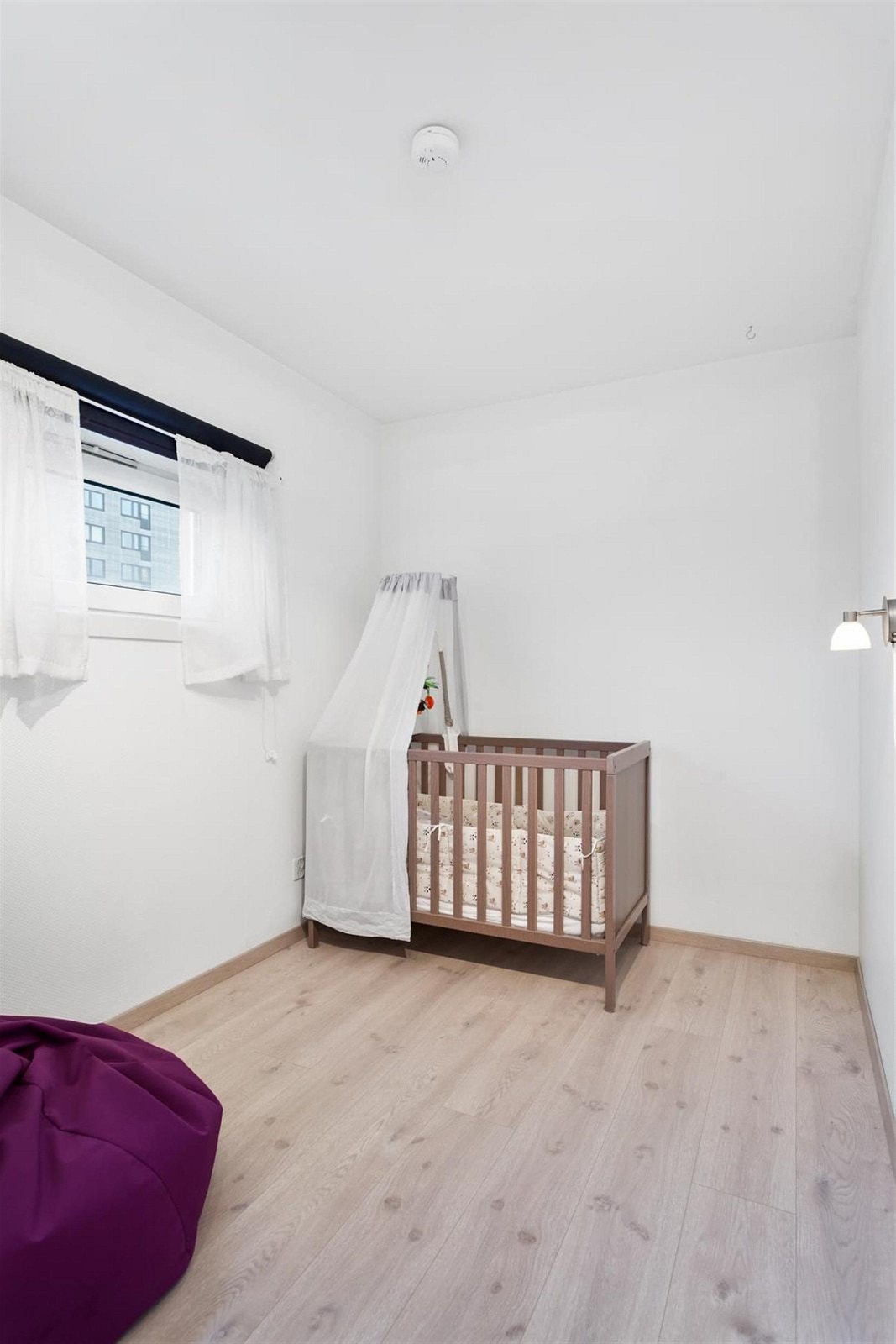 Ekstra rom i dag brukt som barnerom. Galleribilde