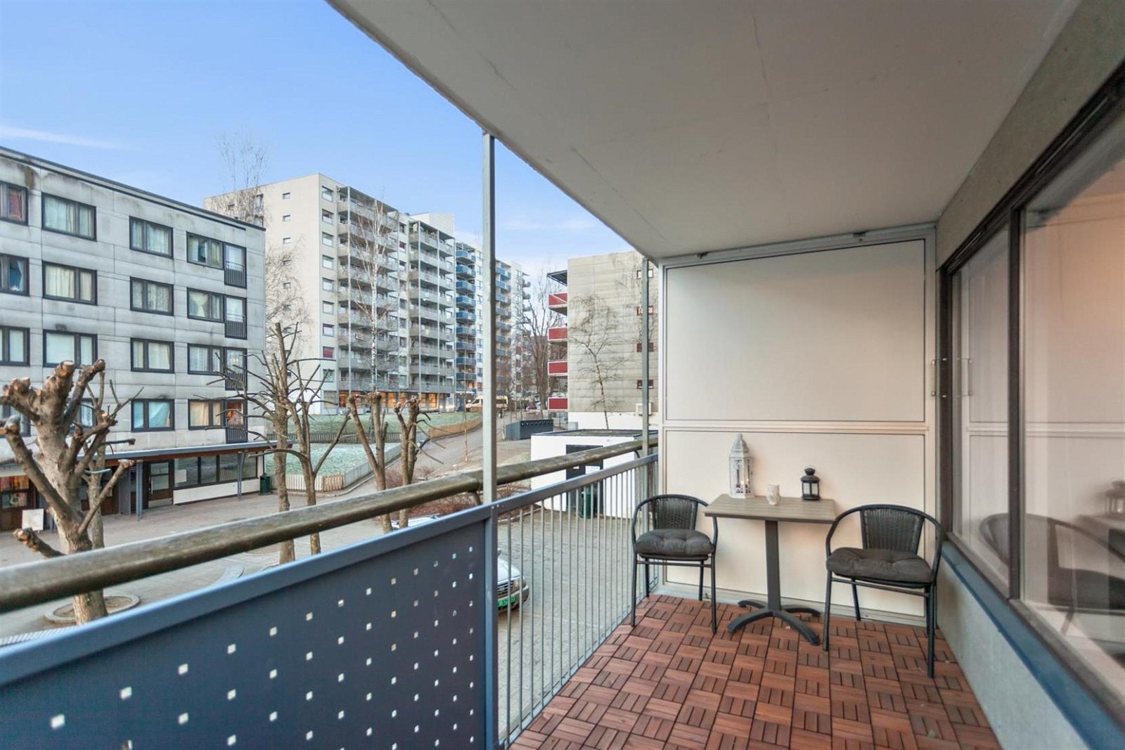 Nordvest vendt balkong. Galleribilde