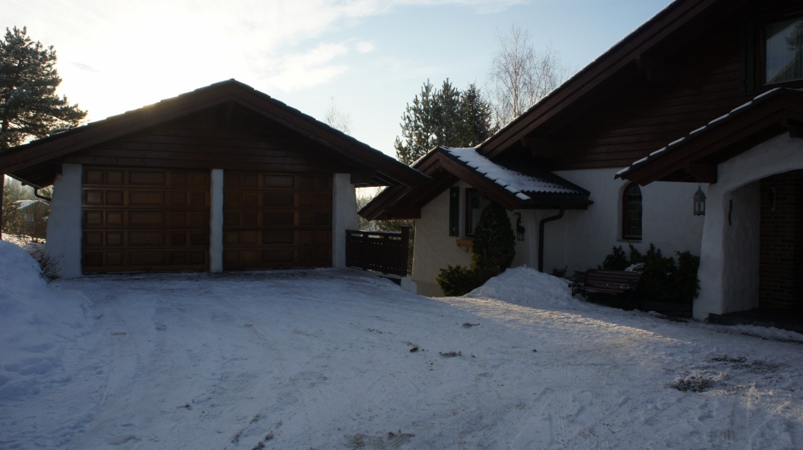 Garasjedør med fjernkontroll Galleribilde