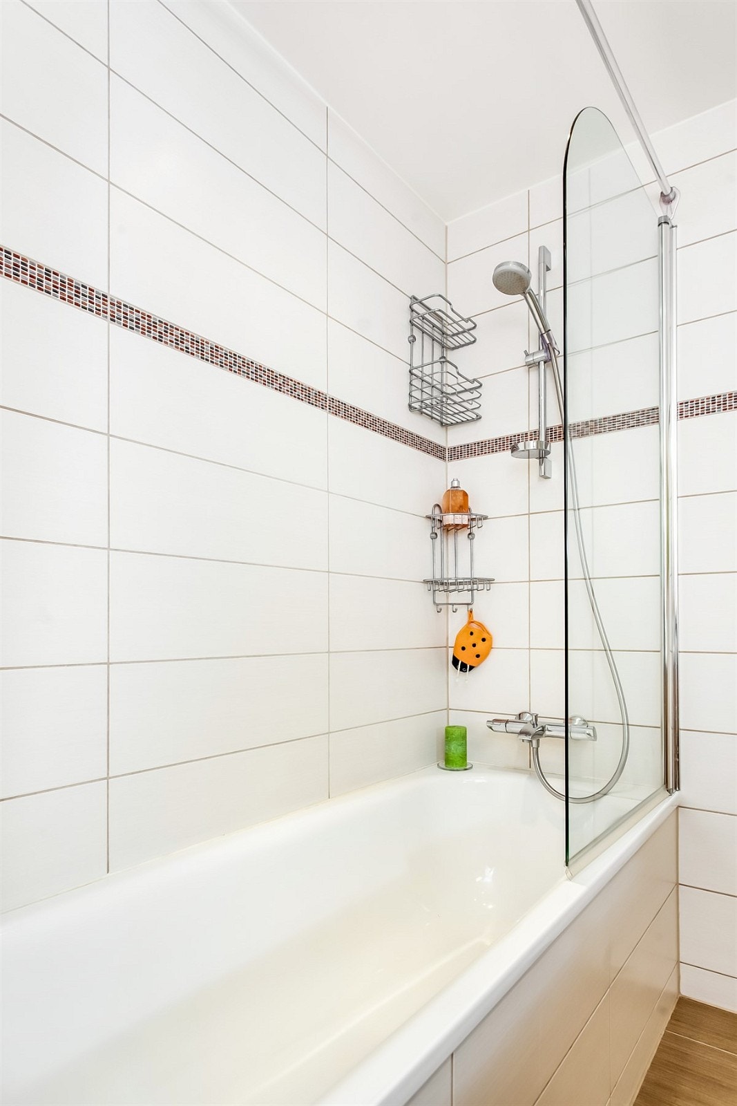 Badekar med dusjvegg Galleribilde