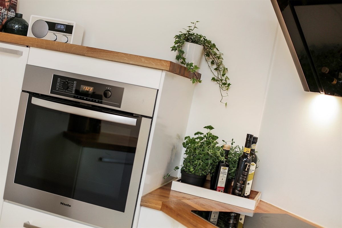 Detaljebilde - integrerte hvitevarer med ovn fra Miele Galleribilde