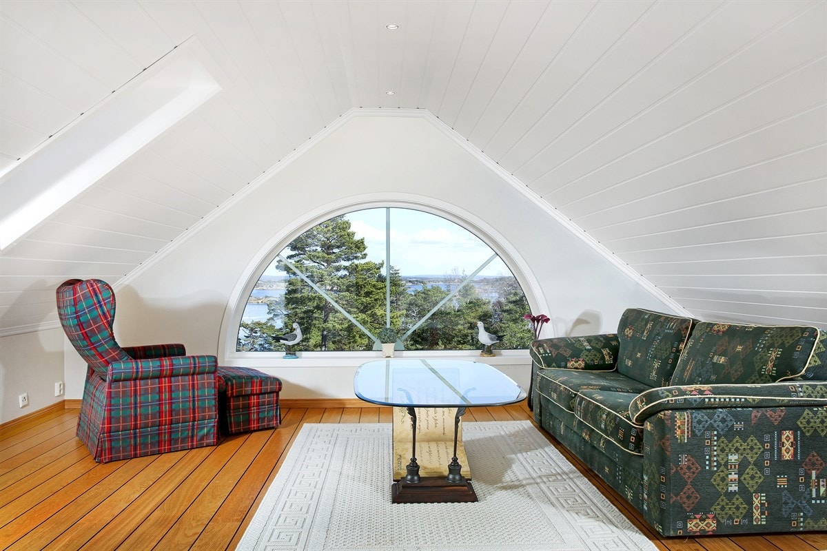 Soverom 2. etasje. Kan brukes om flott loftstue Galleribilde