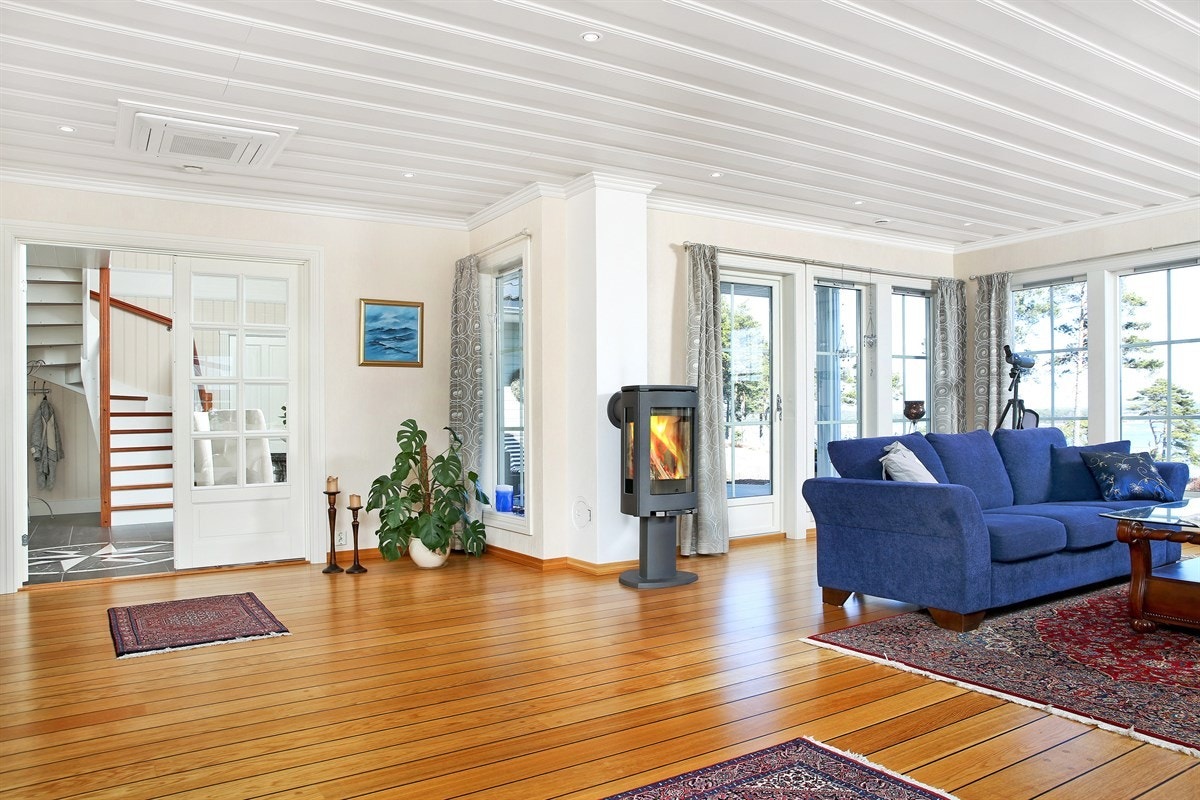 Stue med peisovn Galleribilde