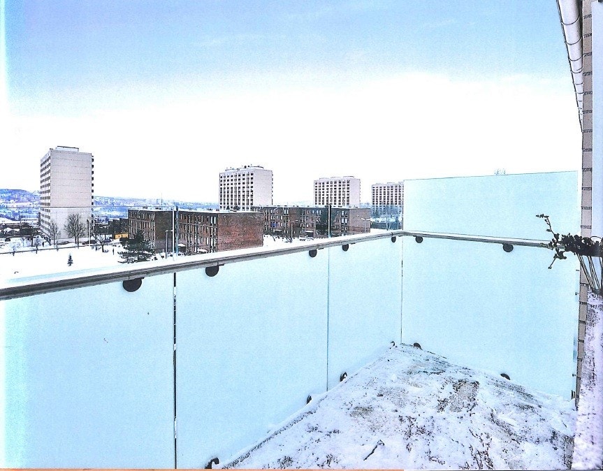 Utsikt fra balkong Galleribilde