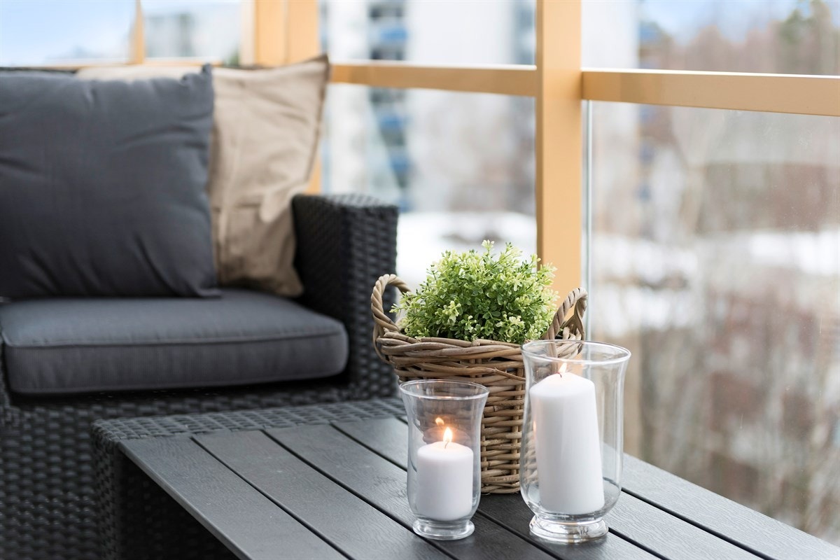 Gode solforhold på balkong med sol fra ca. kl. 14 til solnedgang Galleribilde