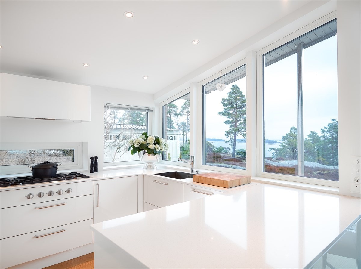 Kjøkken med utsikt Galleribilde