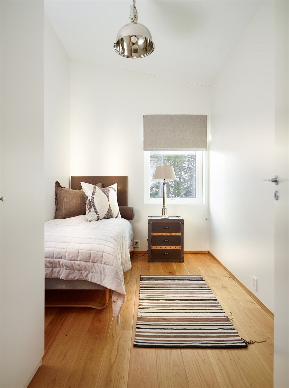 Soverom 1 i 1. etg. Galleribilde