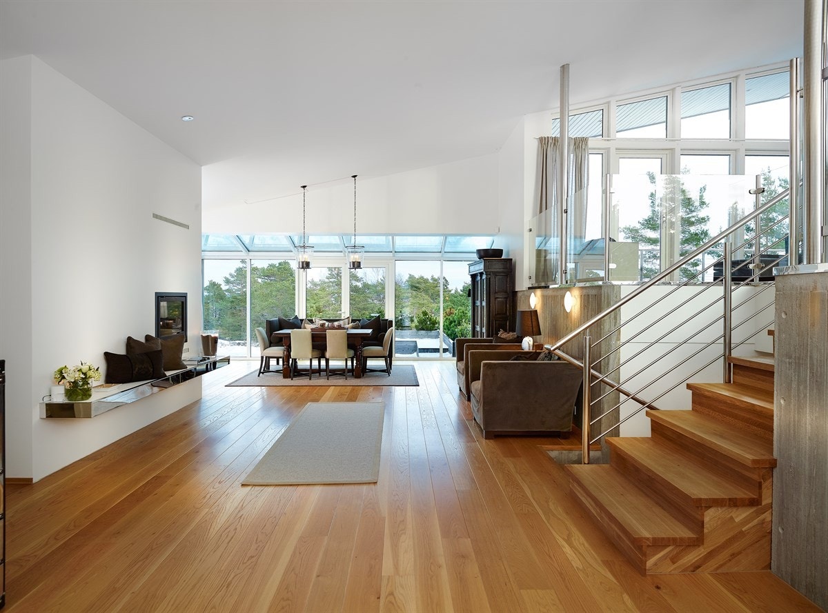 Fra inngangspartien mot spisestue Galleribilde