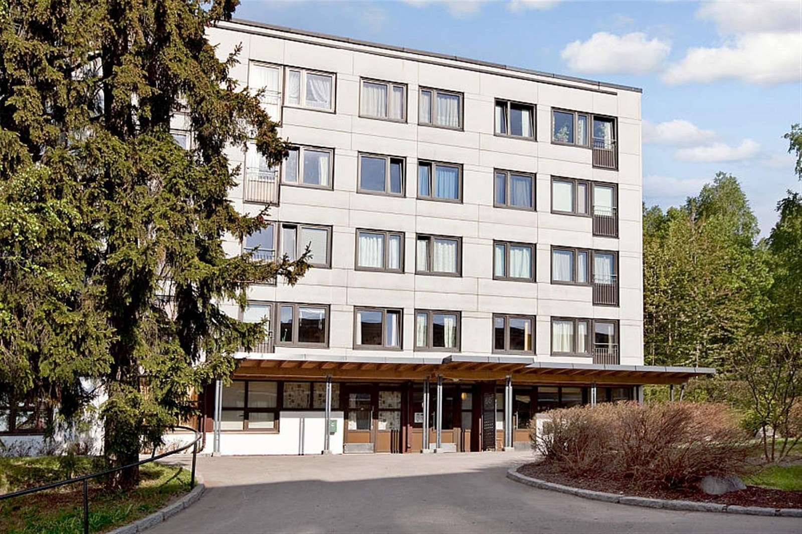 Fasade sommer Galleribilde