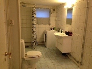 Badet Galleribilde