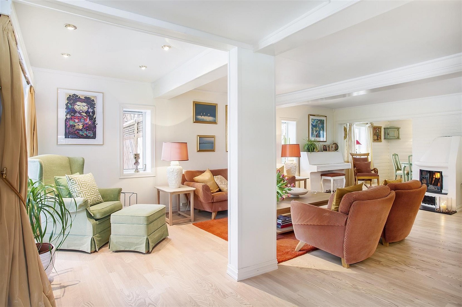 Det unike med boligen er dens særpreg som kommer frem i vinkler og kroker. Galleribilde