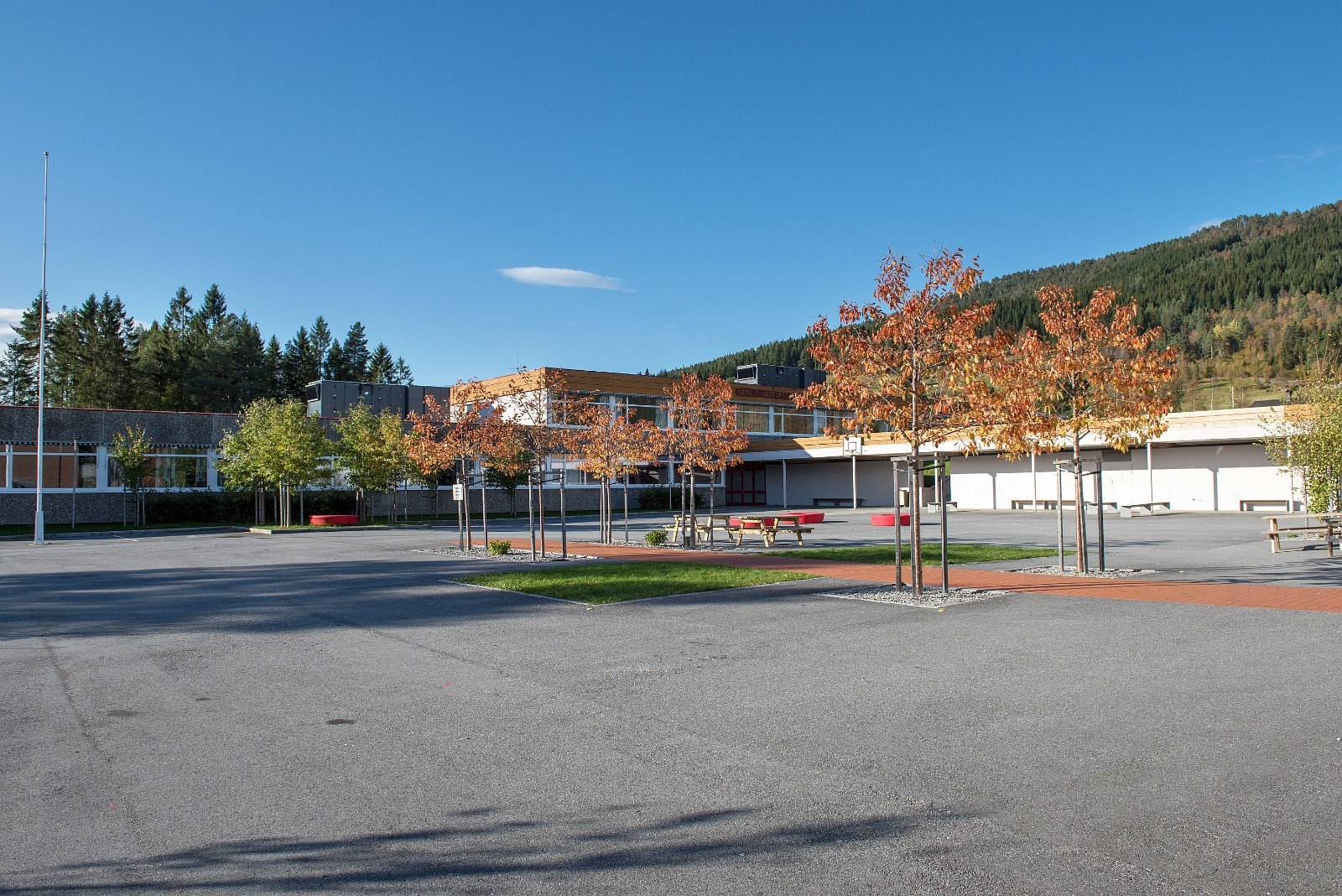 Skodje ungdomsskole Galleribilde