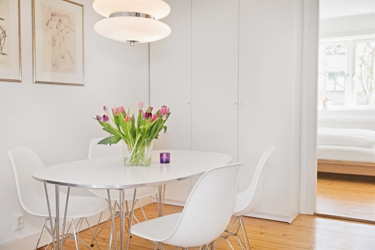 Spiseplass i stuen Galleribilde