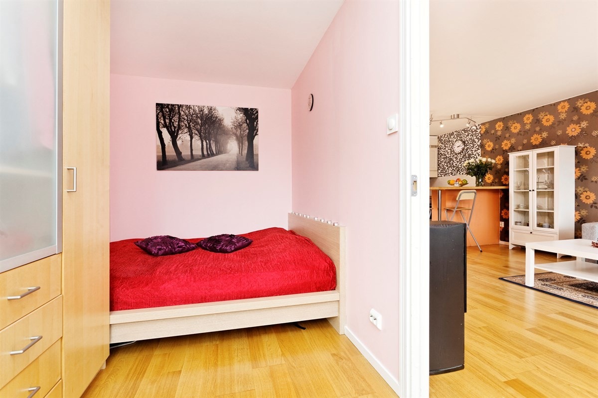 Hovedsoverom med plass til dobbeltseng Galleribilde