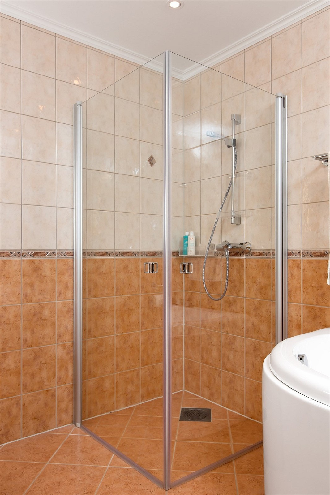 16 - Kvitlyngveien 3 Galleribilde