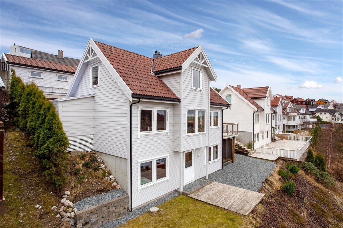 29 - Kvitlyngveien 3 Galleribilde