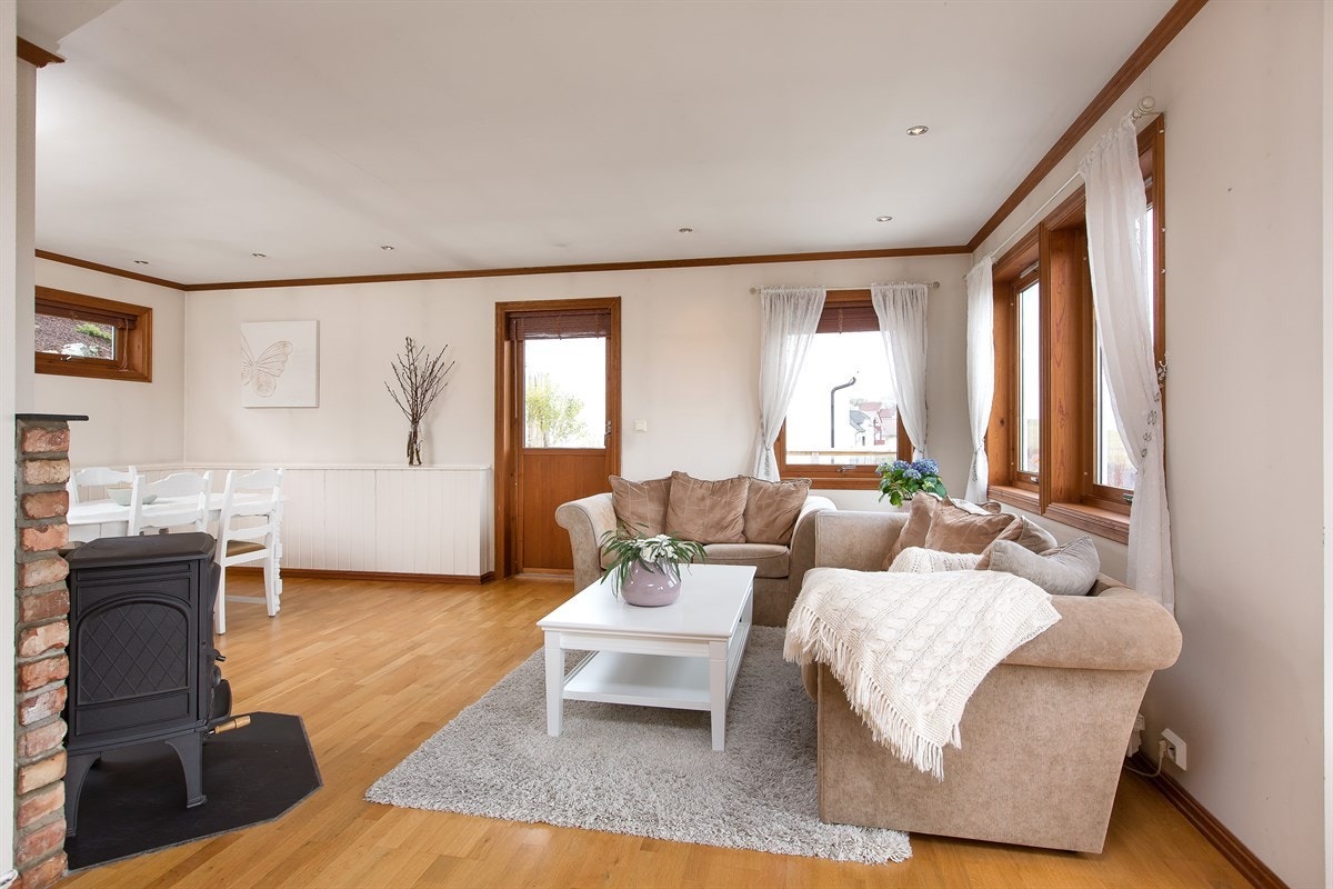 21 - Kvitlyngveien 3 Galleribilde