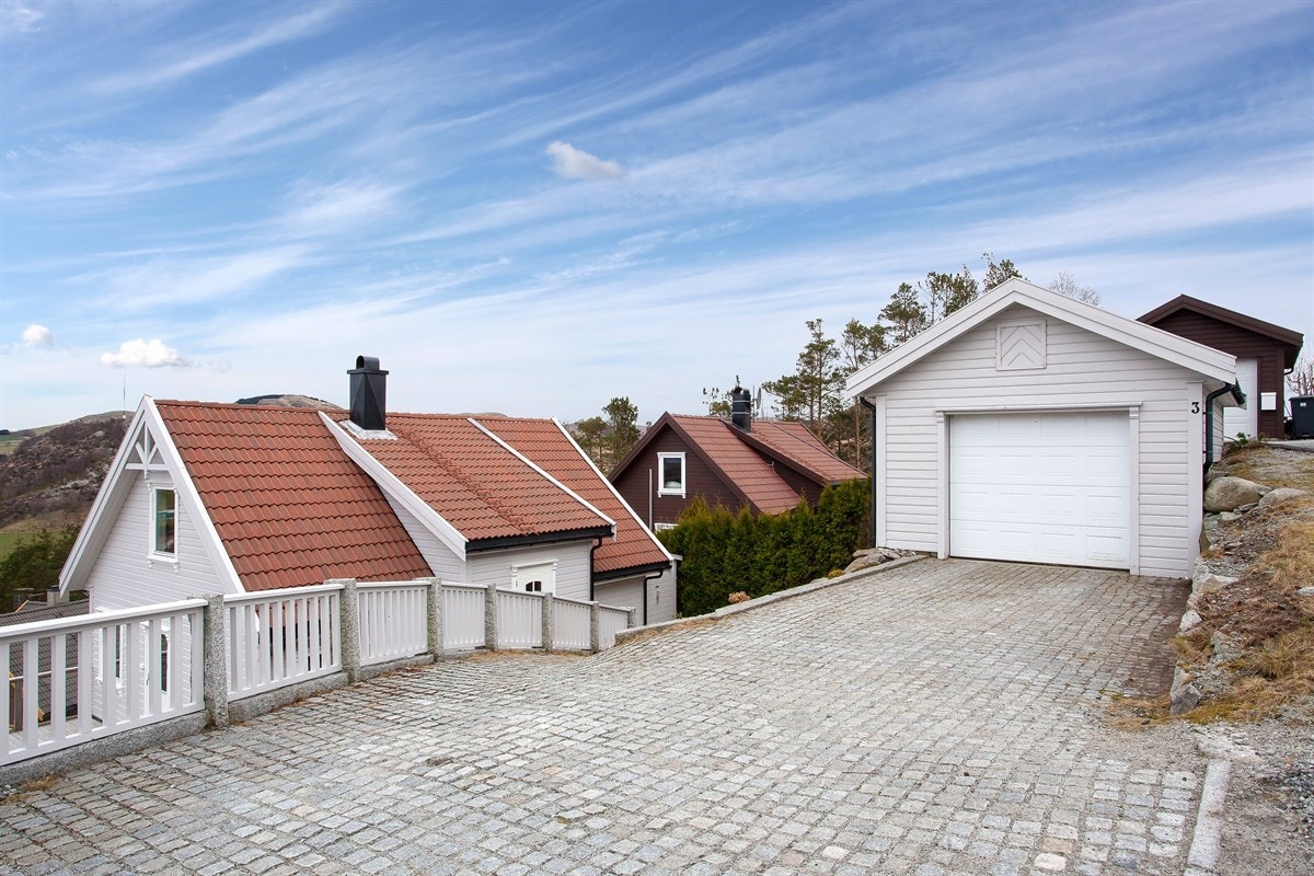 31 - Kvitlyngveien 3 Galleribilde