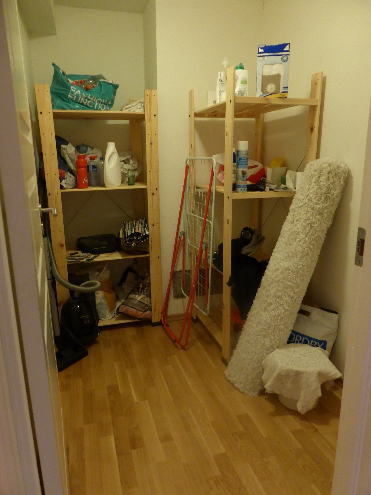 Innvendig bod Galleribilde