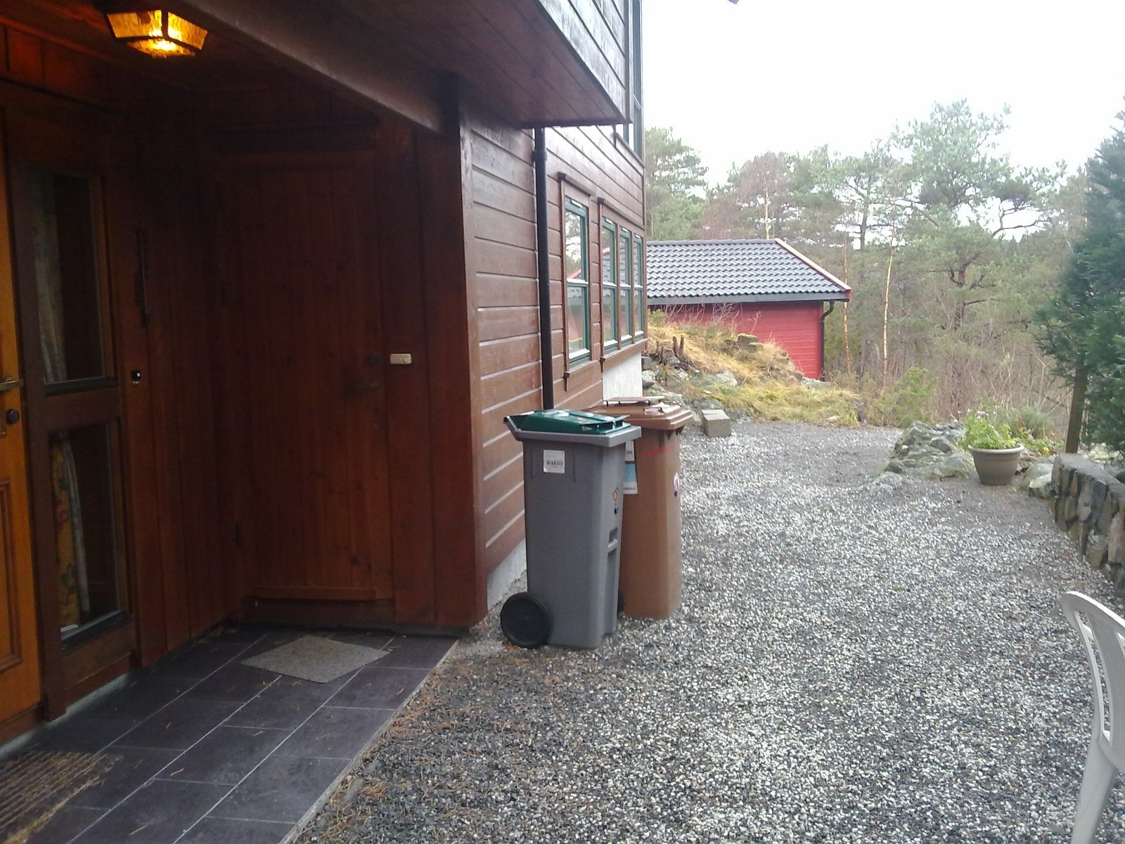 Egen inngang og eget uteområde Galleribilde