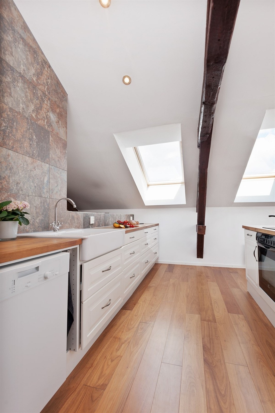 Skuffeløsningen på kjøkken er meget praktisk! Galleribilde