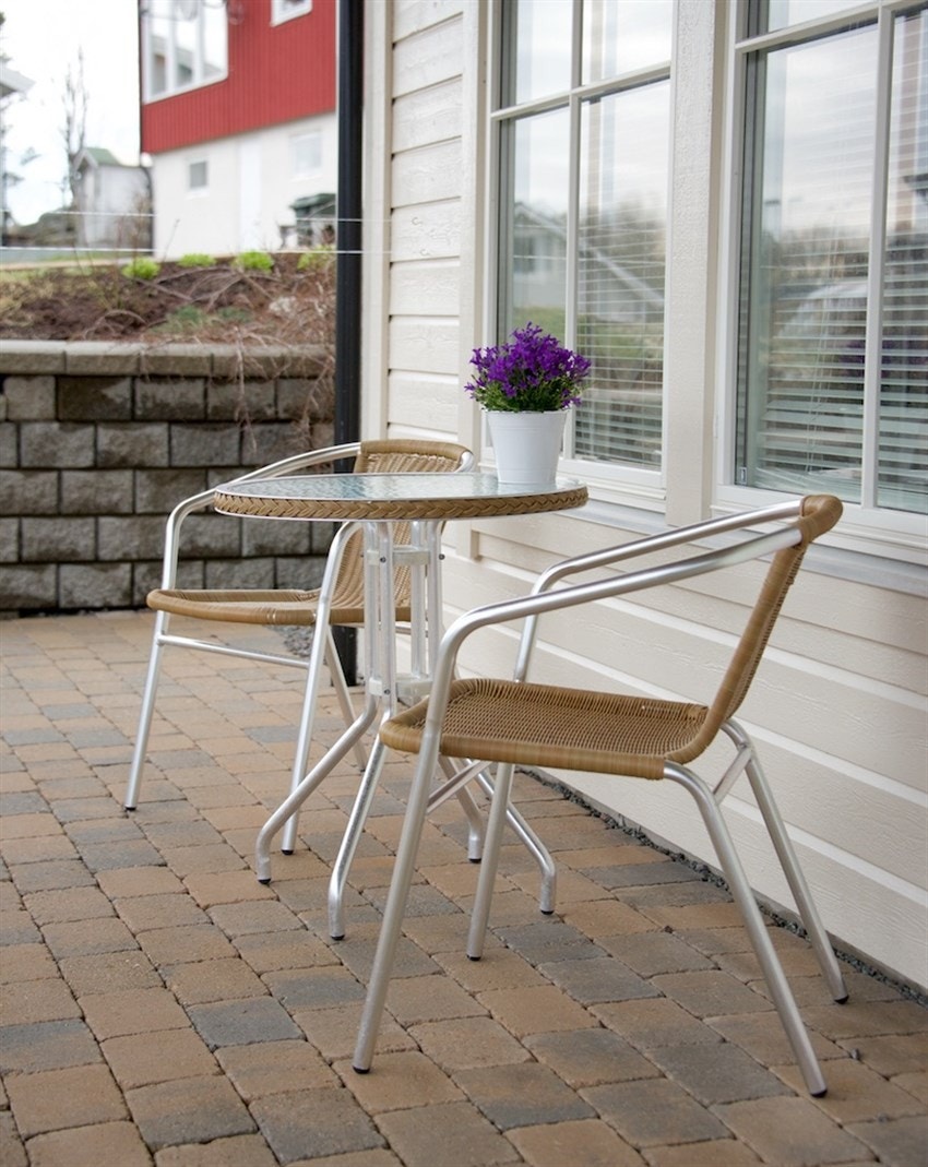 Uteplass forran boenhet 1 Galleribilde